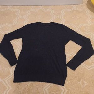 Express v cut sweater